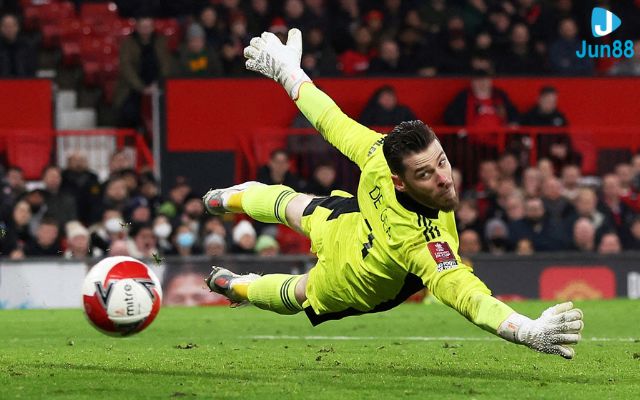 Những pha cản phá xuất thần của David de Gea