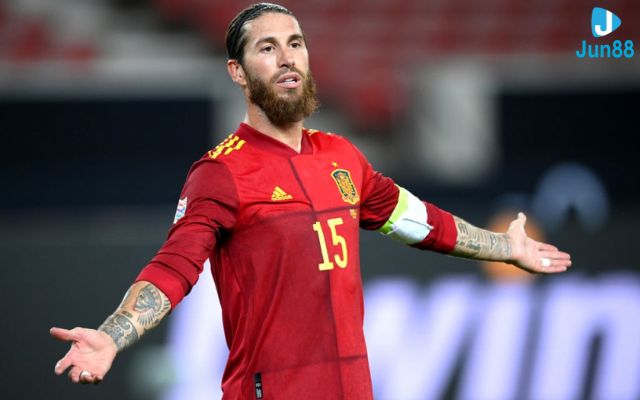 Thông tin về tiểu sử cầu thủ Sergio Ramos nổi tiếng