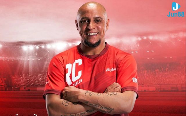 Roberto Carlos thi đấu cho những câu lạc bộ nào