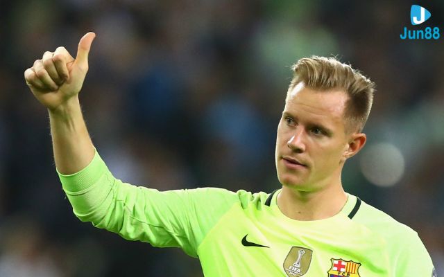 Ter Stegen là thủ môn bóng đá chuyên nghiệp người Đức