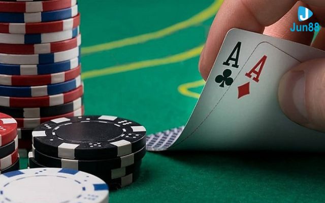 Những thuật ngữ trong bài Poker